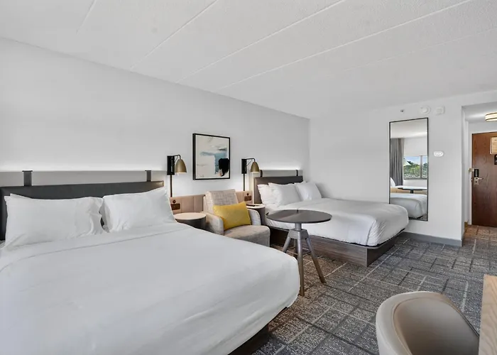 Crowne Plaza Lansing By Ihg